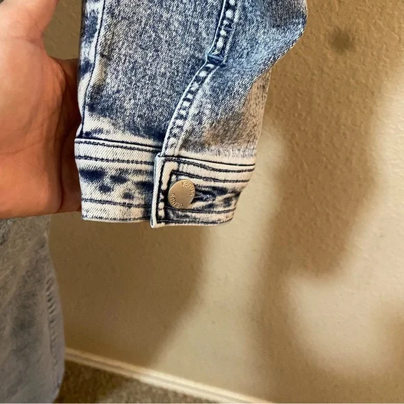 VENUS Button Front Light Blue 1/2 Sleeve Midi Denim Tie Waist Dress Size 2 - Picture 9 of 14